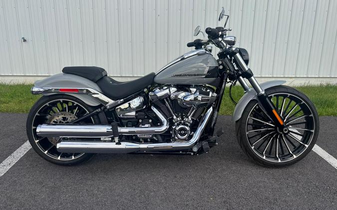 2024 Harley-Davidson Breakout